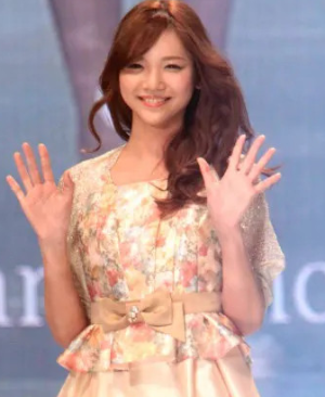 2015年東京ランウェイの尾崎美紀